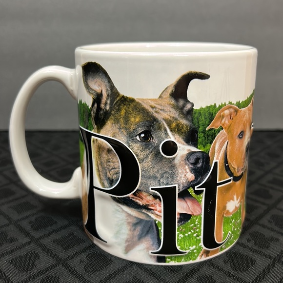 Pit Bull Mug & Book: Pit Bulls & Pit Bill Type Dogs by Melissa McDaniel - Picture 10 of 16